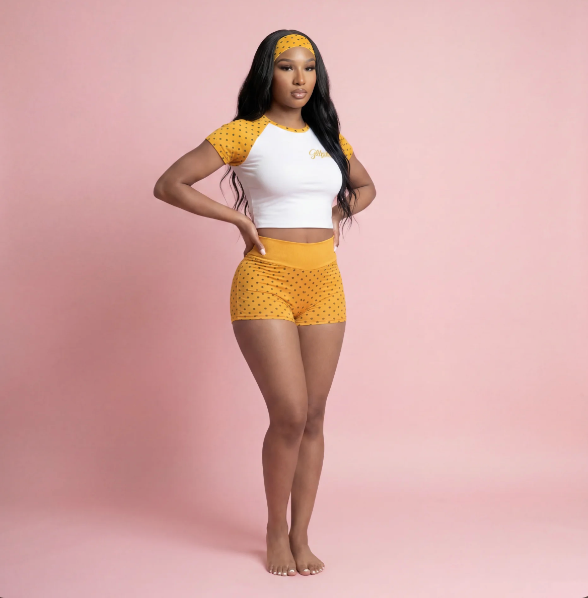 Polka dot Y2K three-piece set in blue – GLITZARA white tee and co-ord outfit